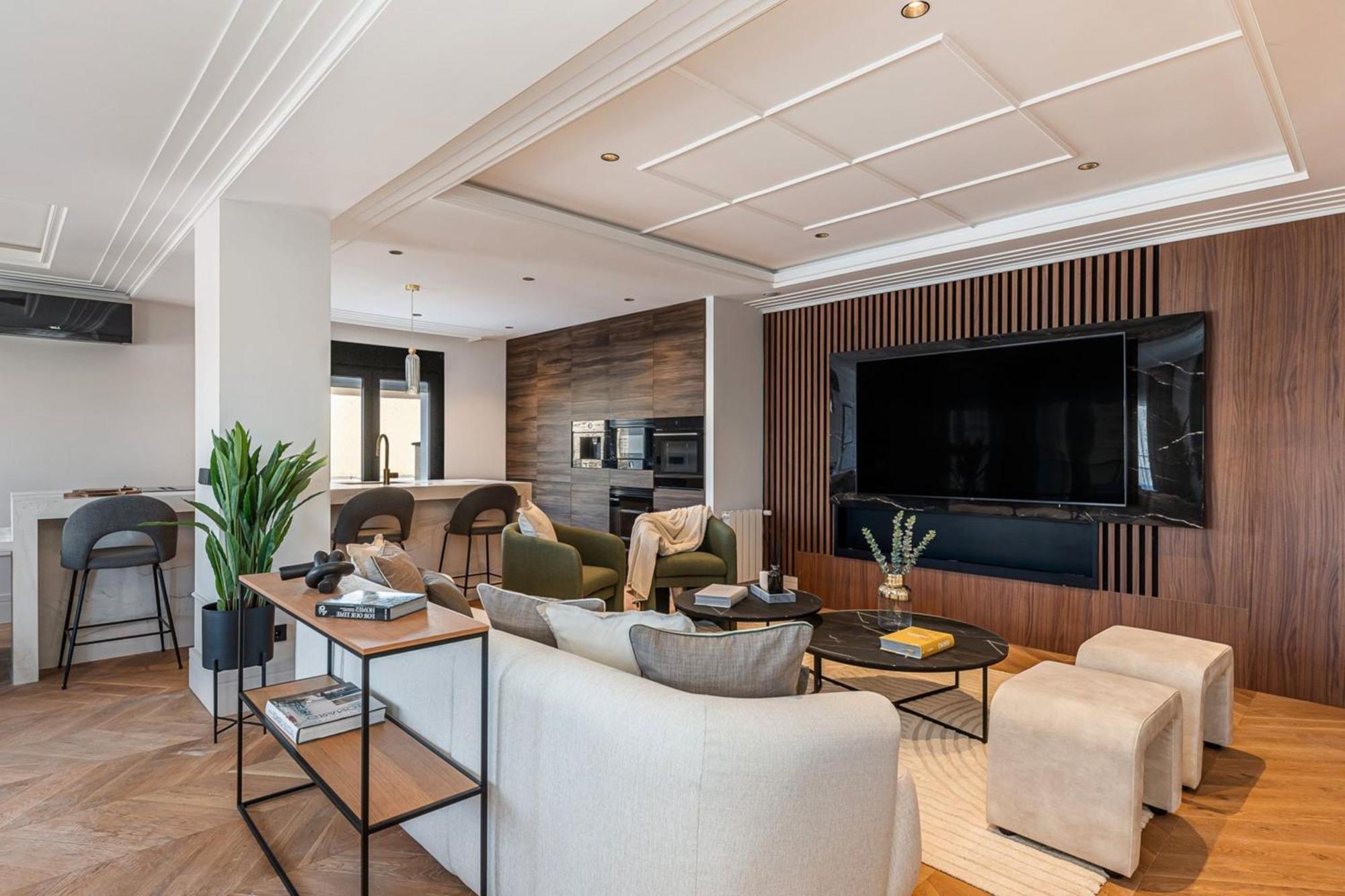 Elegant Manor Staycation Escape Appartamento Roma