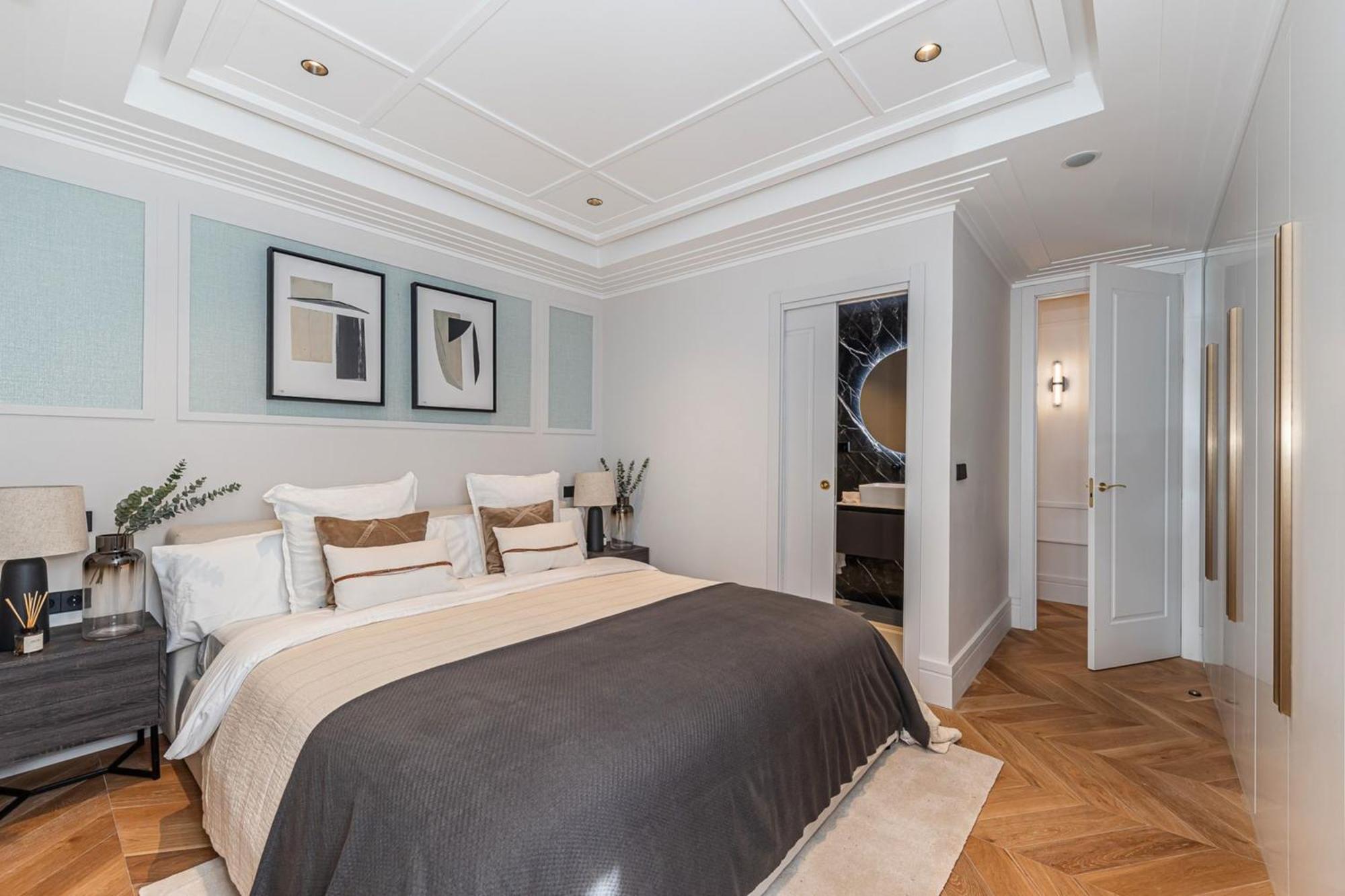 Elegant Manor Staycation Escape Roma