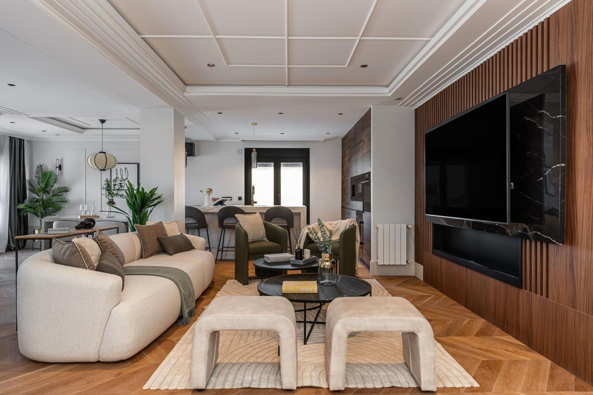 Elegant Manor Staycation Escape